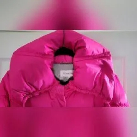 HOT PINK CALVIN KLEIN SKI PUFFER JACKET - Picture 2 of 9